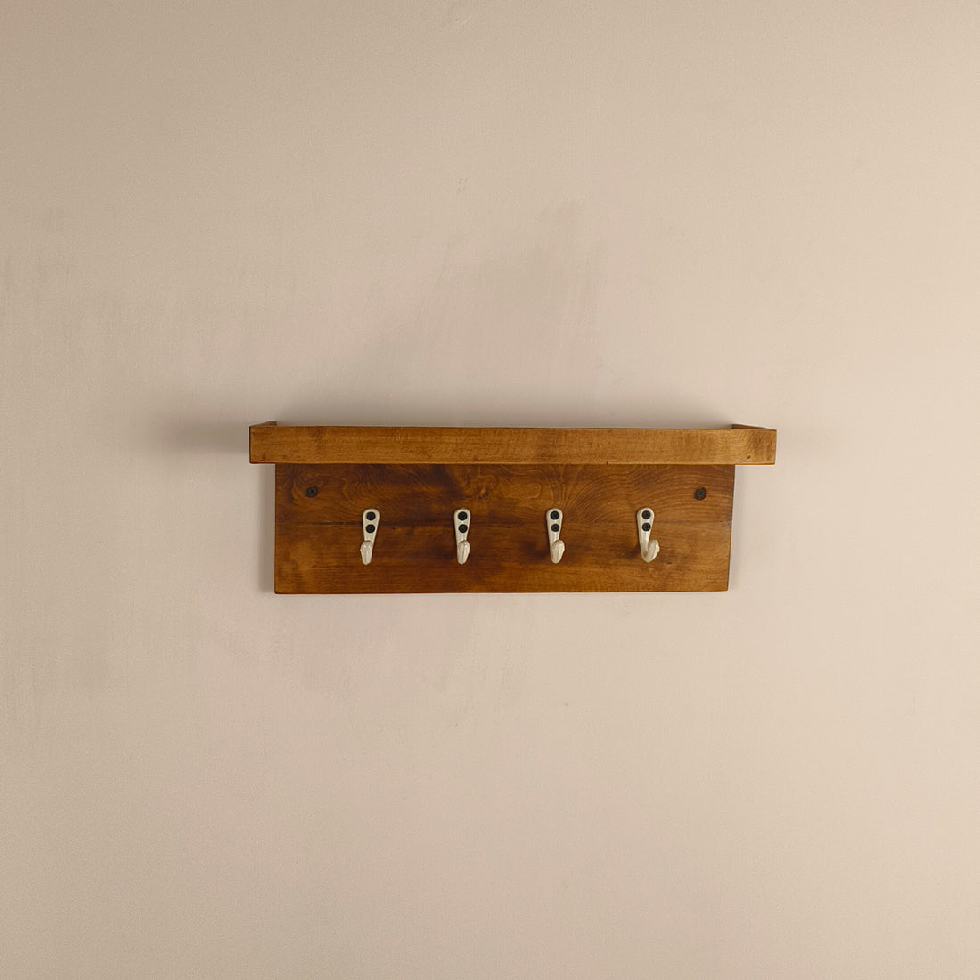 BAXTER Wooden Wall Shelf Organiser with Key Holders - OUCH CART | Wall decor and key holder