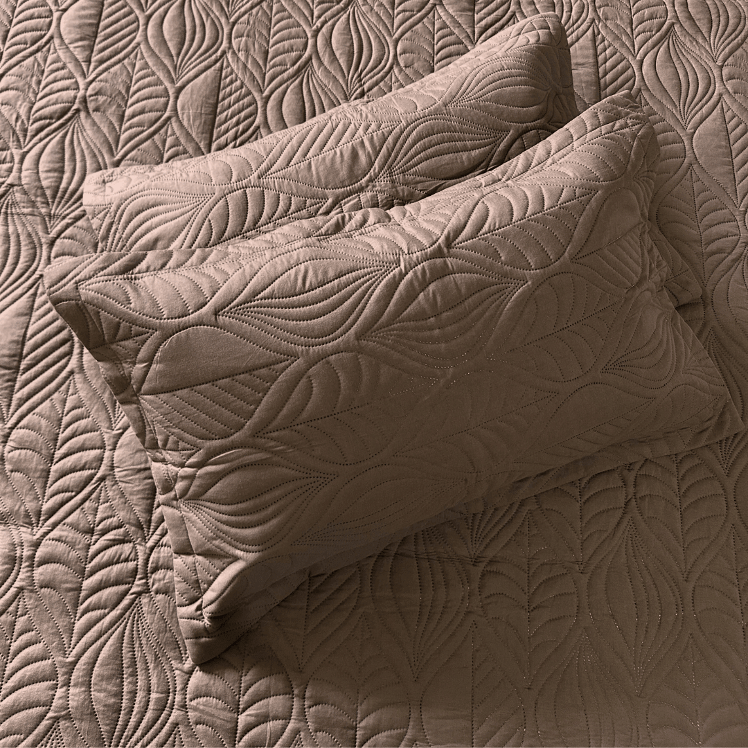 Brown Leaf Quilted bedspread - Ouch Cart 