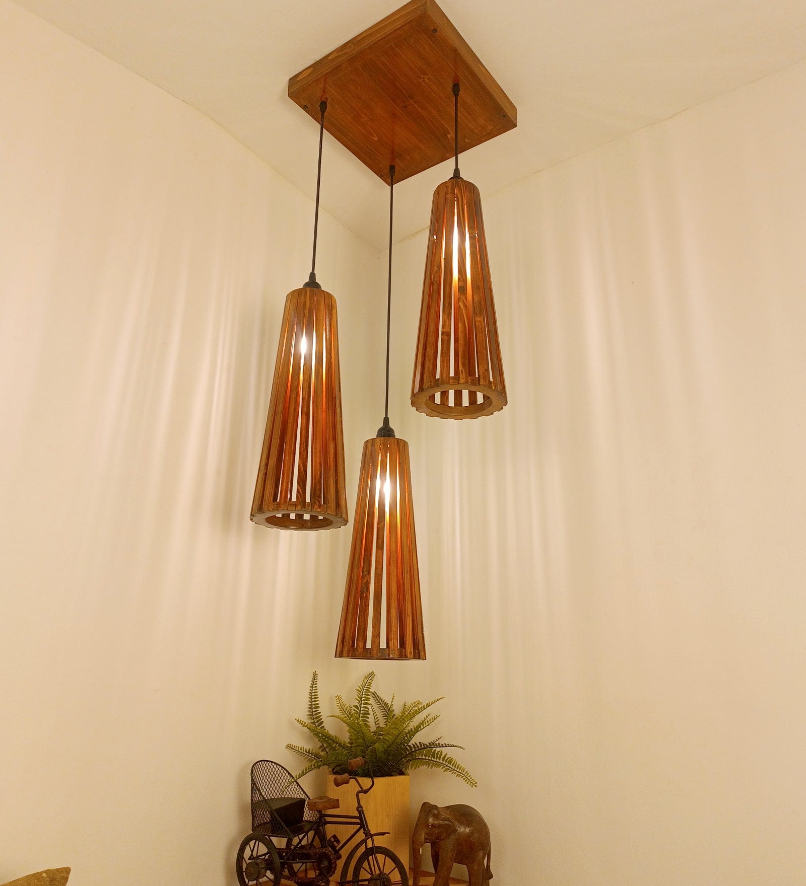Billet Brown Wooden Cluster Hanging Lamp (BULB NOT INCLUDED)