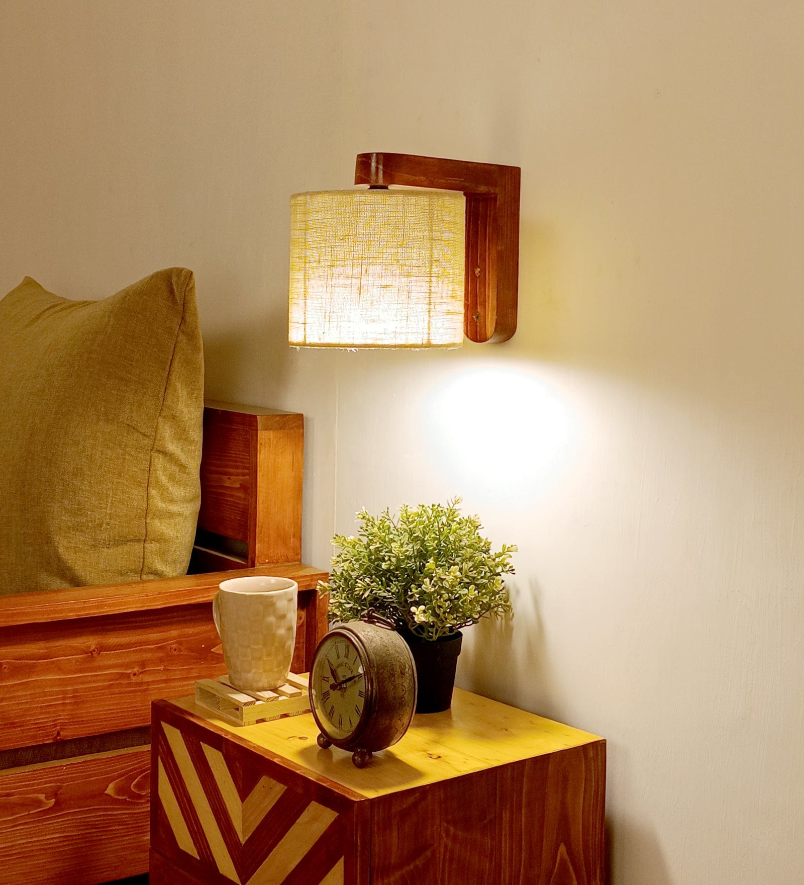 Gimli Brown Wooden Wall Light (BULB NOT INCLUDED)