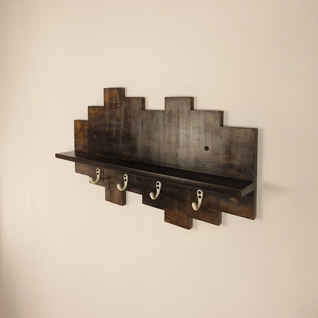 Glencroft Wooden Wall Shelf Organiser with Key Holders