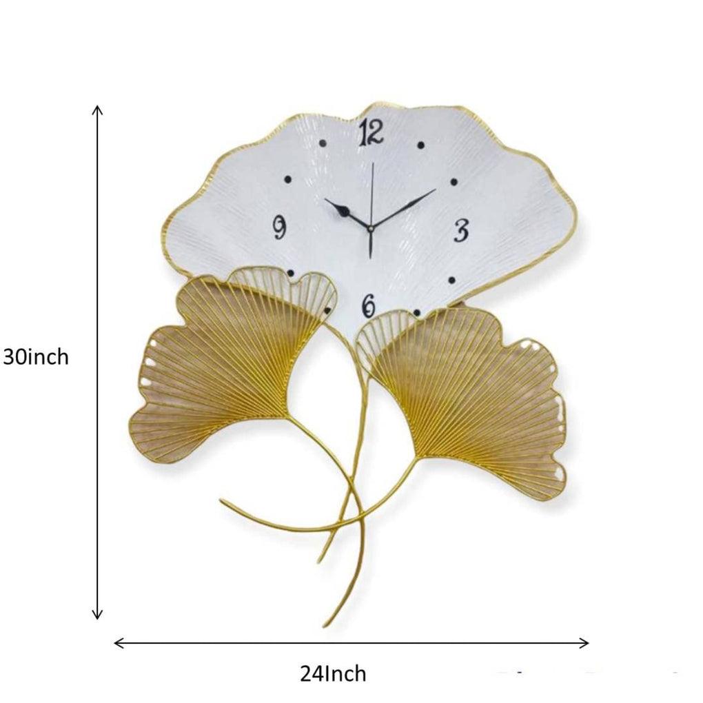 Walkthrough wall clock - Ouch Cart 