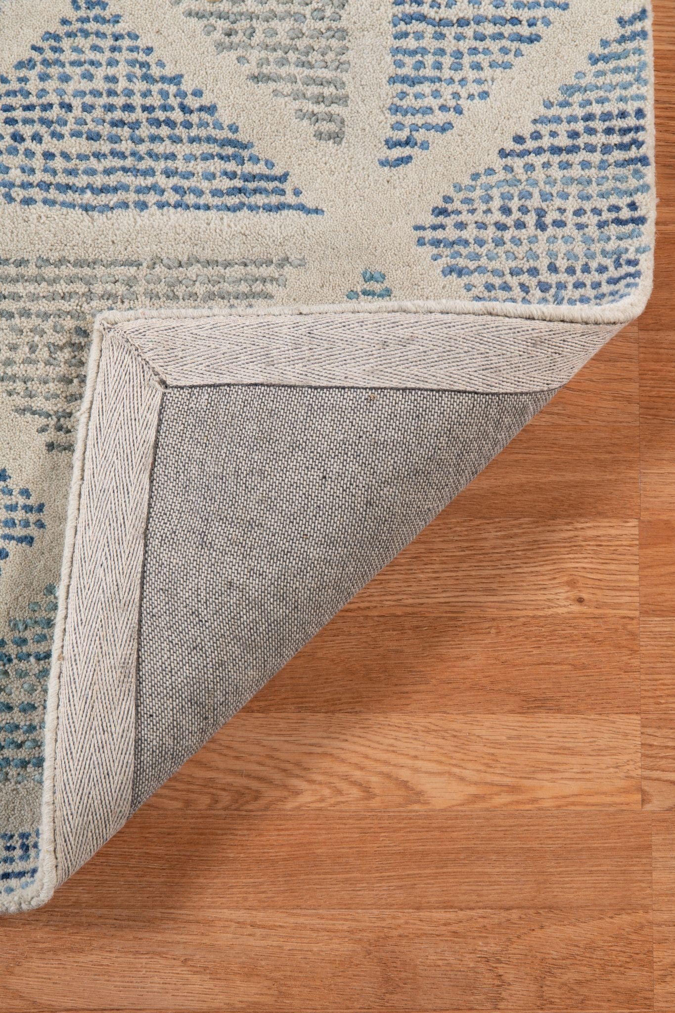 Smoke Gray Wool Vector 5x8 Feet  Hand-Tufted Carpet - Rug