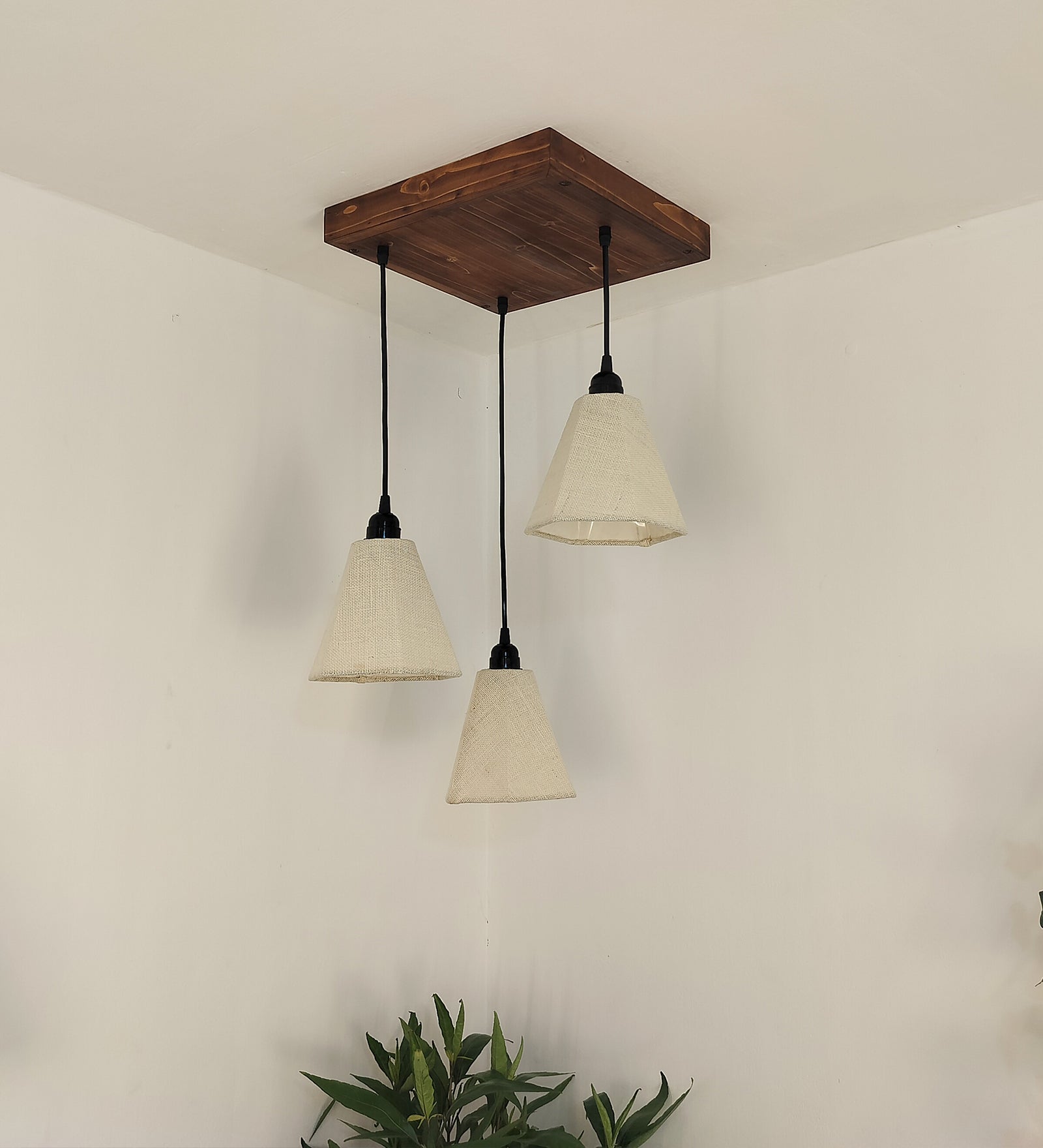 Hexspot Brown Wooden Cluster Hanging Lamp