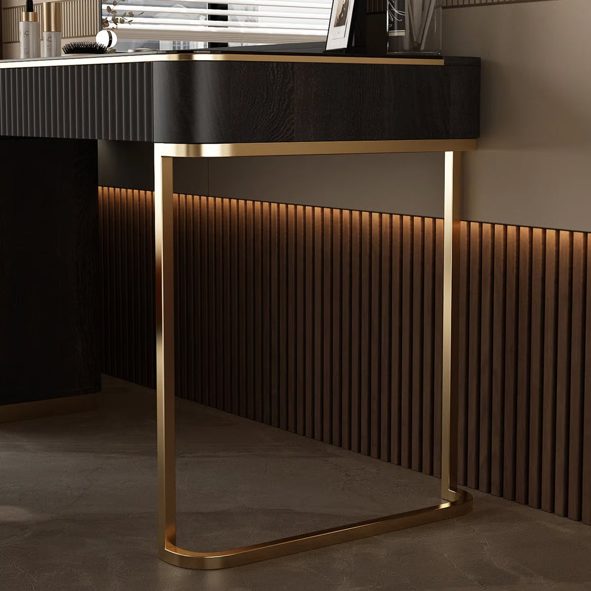 High-Quality Makeup Vanity Set with Glass Top, Built-In Power Outlet and Easy Assembly- OUCH CART | Dressing table 