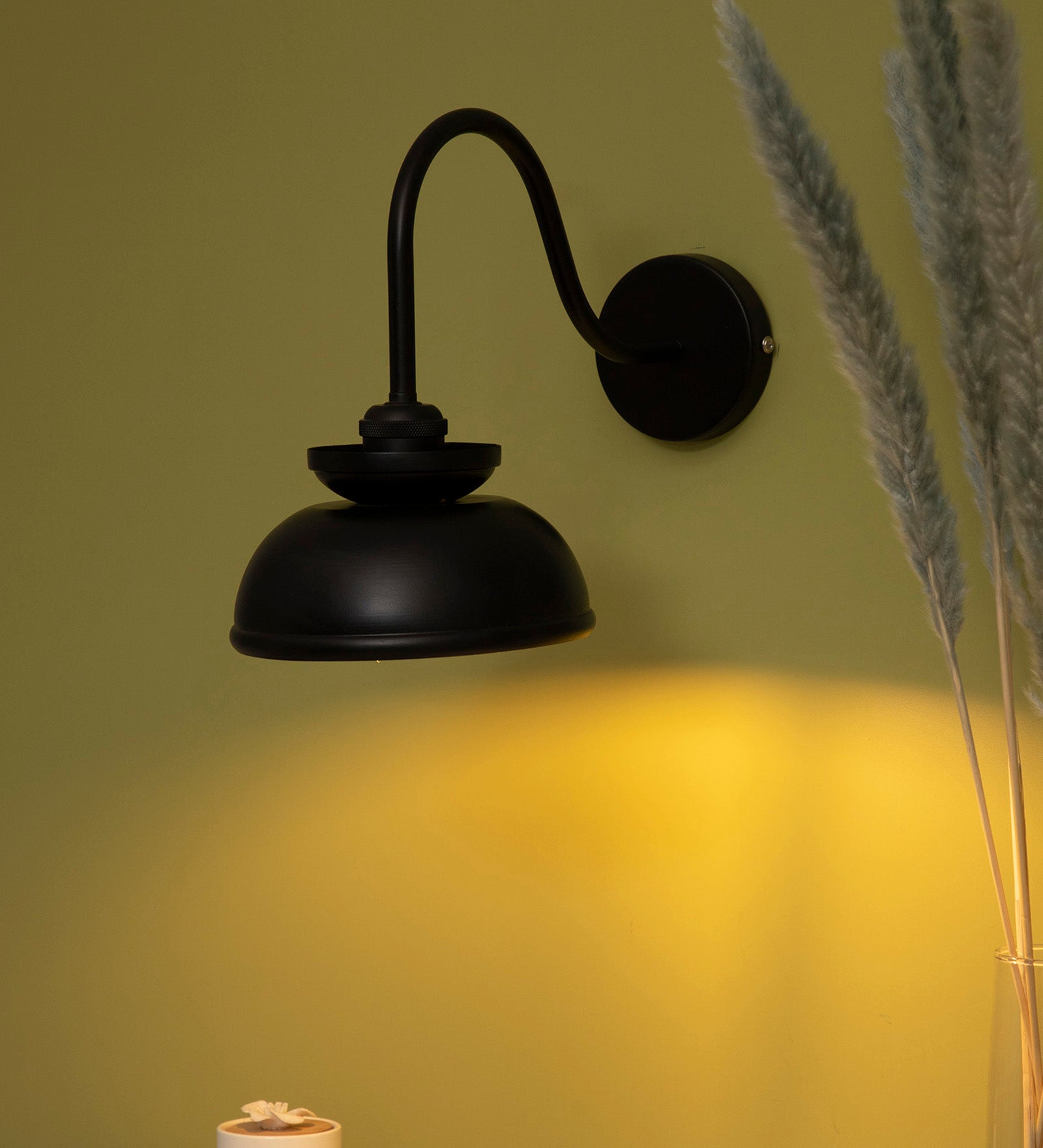 Chirpy Wall Sconce