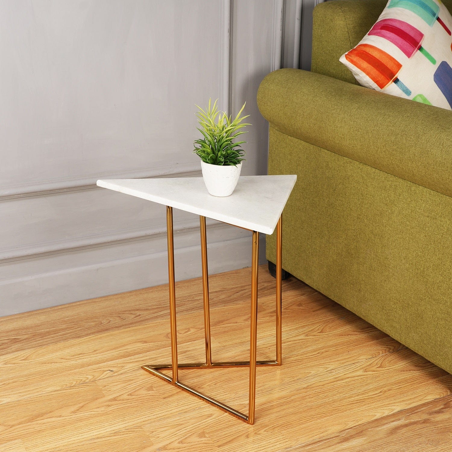 Marbled Steel Triangle Nesting Tables in by Décor de Maison shiny Gold Nickel Finish small size