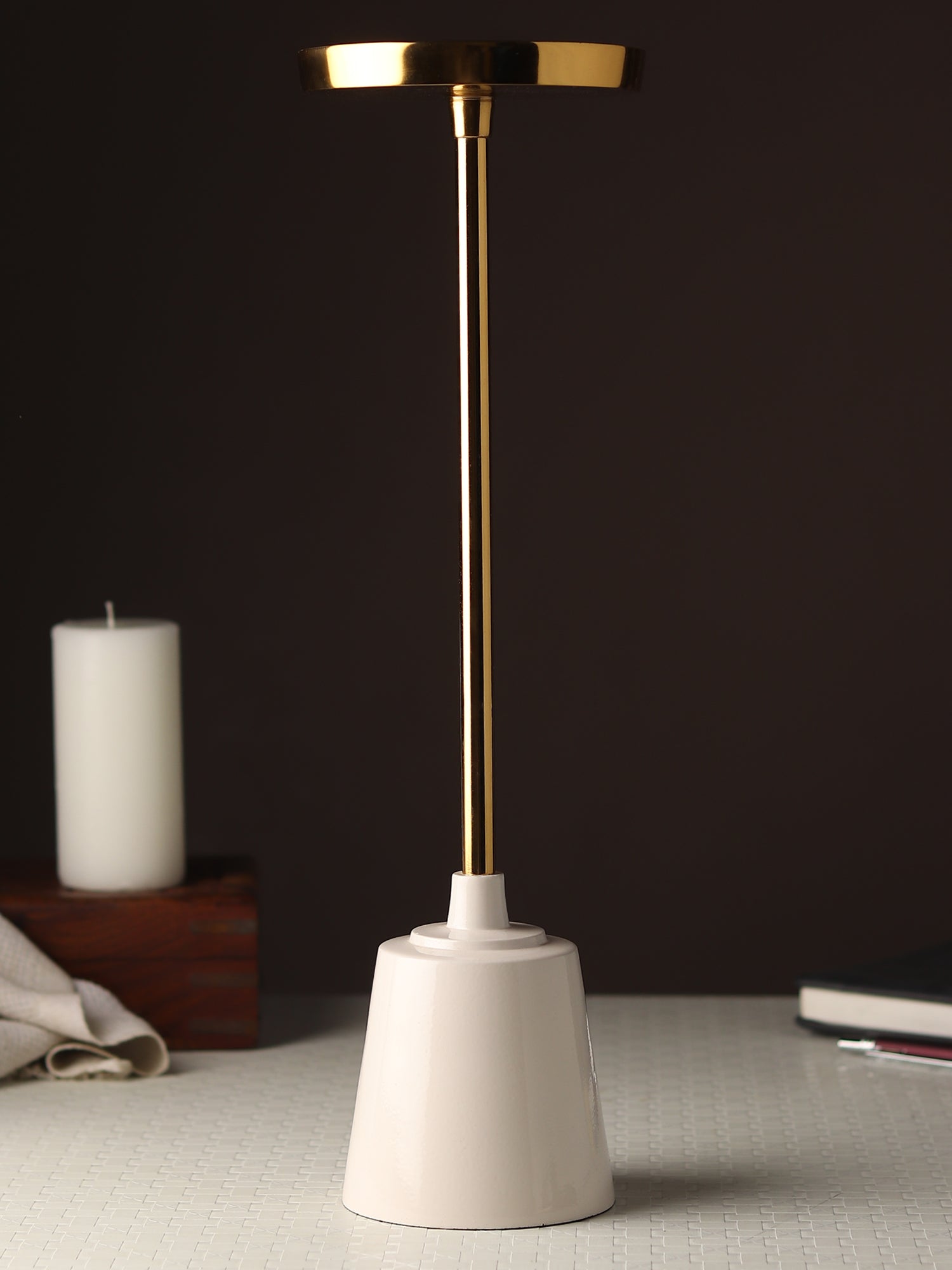 Altura Grande Gold  Candle holder Tall