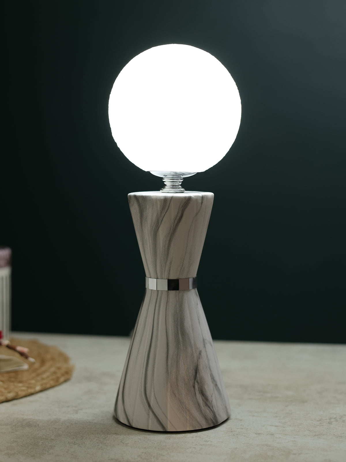 Sculpt Forme Table Lamp - OUCHCART