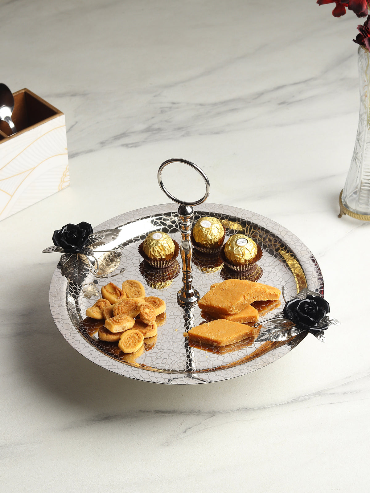 Petal Eclat Pink Cake Stand
