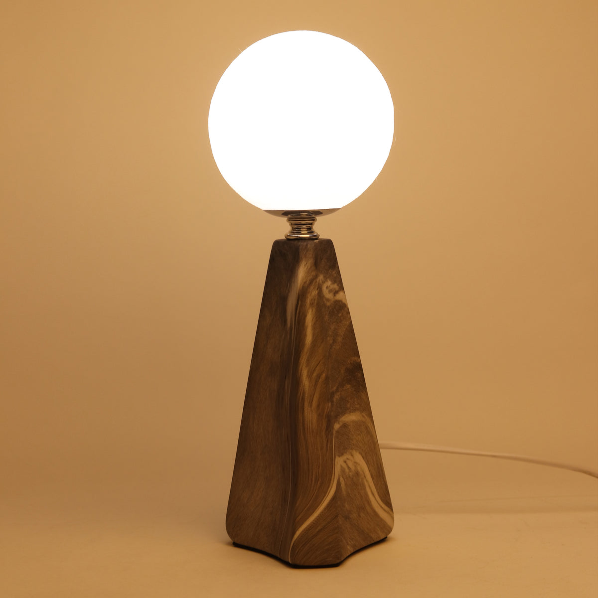 Slope Forme Grey Table lamp - OUCHCART