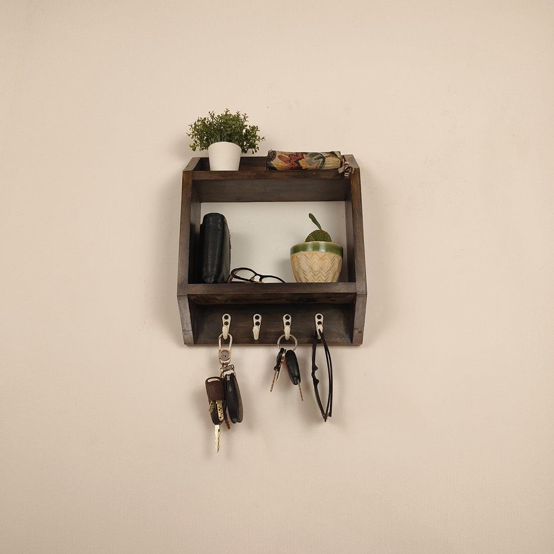 Kingston Wooden Wall Shelf Organiser with Key Holders