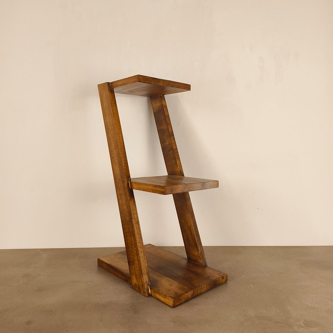 LYRIC 3 Tier Shelf & Planter