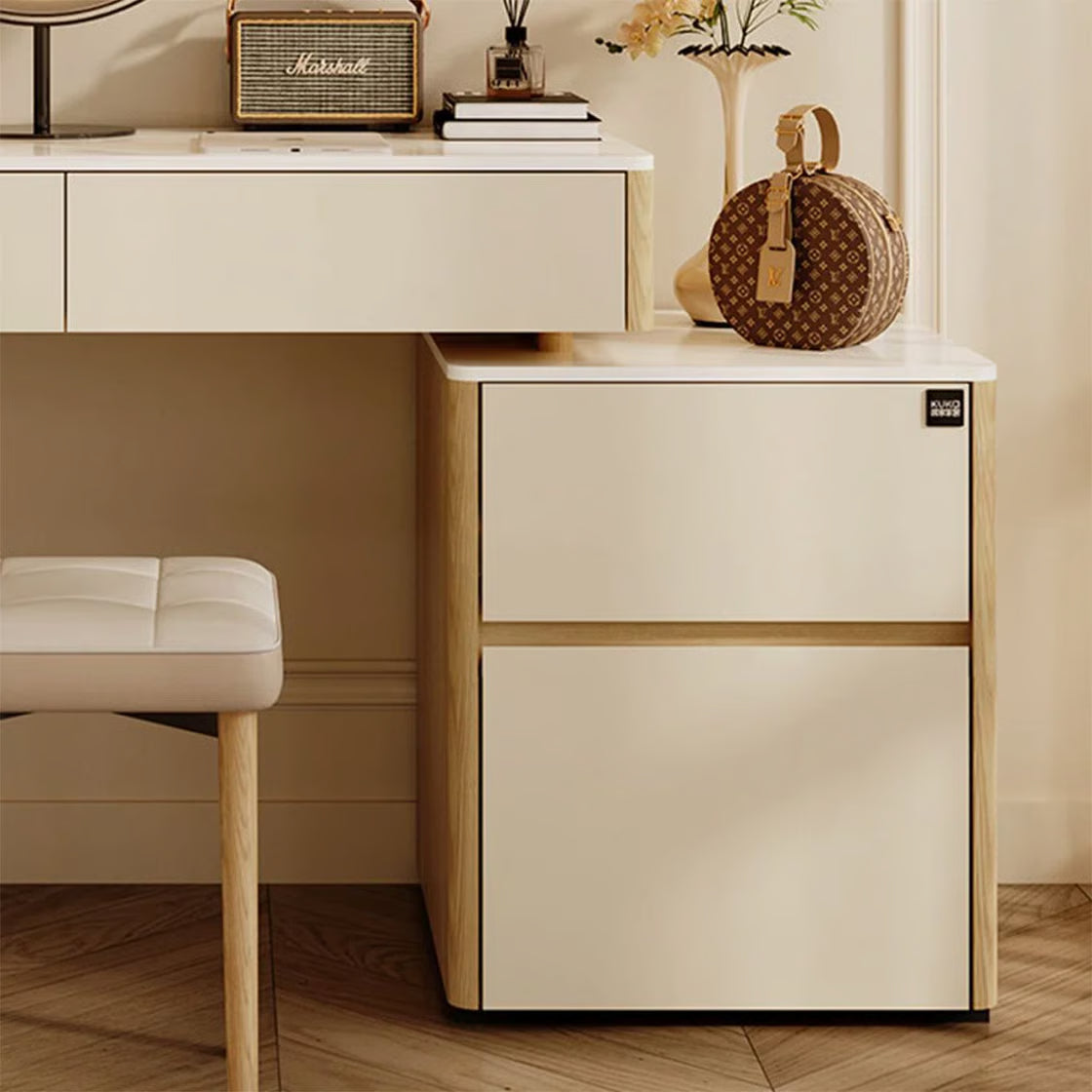 4-Drawer Makeup Vanity Table with LED Mirror & Power Charging Outlet-OUCH CART |Dressing table