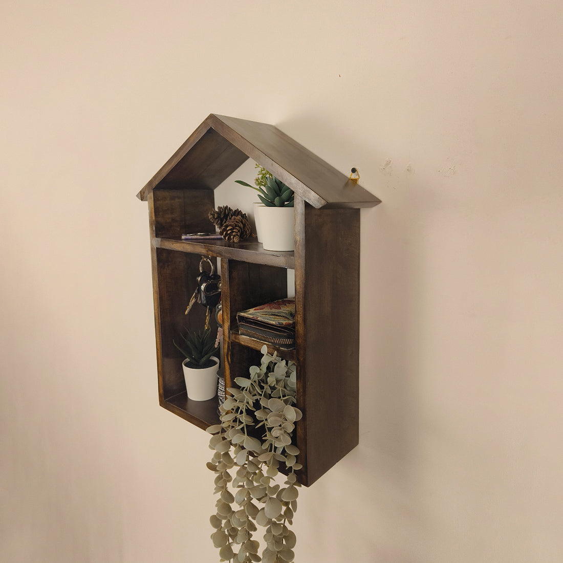 OCTAVIUS Wooden Wall Shelf Organiser with Key Holders