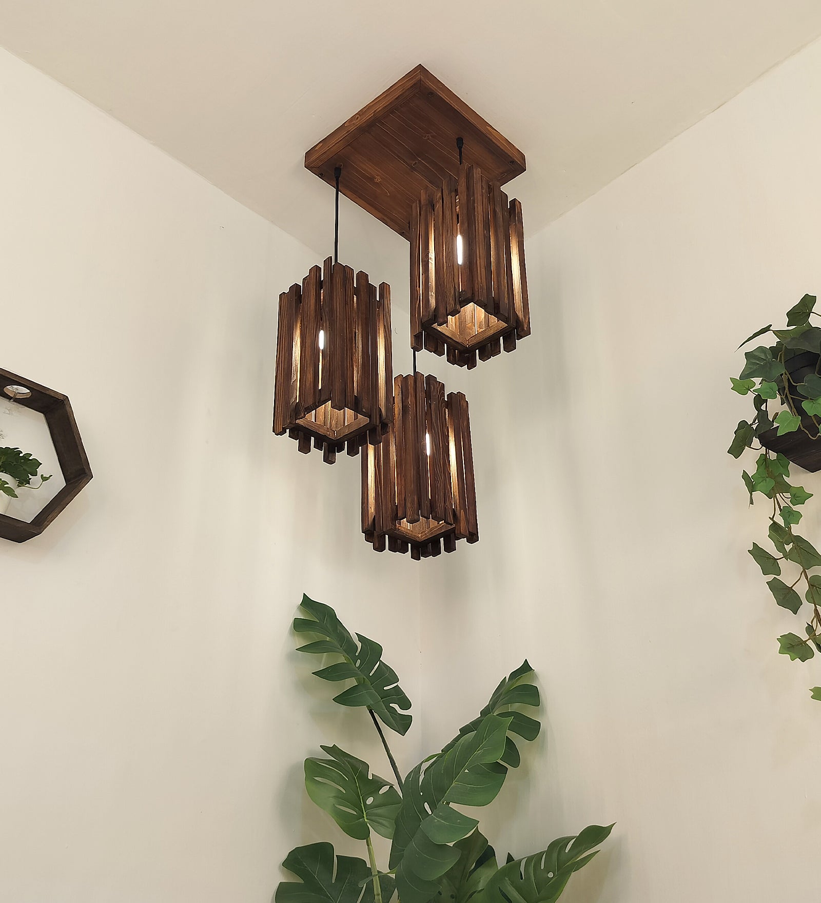 Palisade Brown Wooden Cluster Hanging Lamp (BULB NOT INCLUDED)