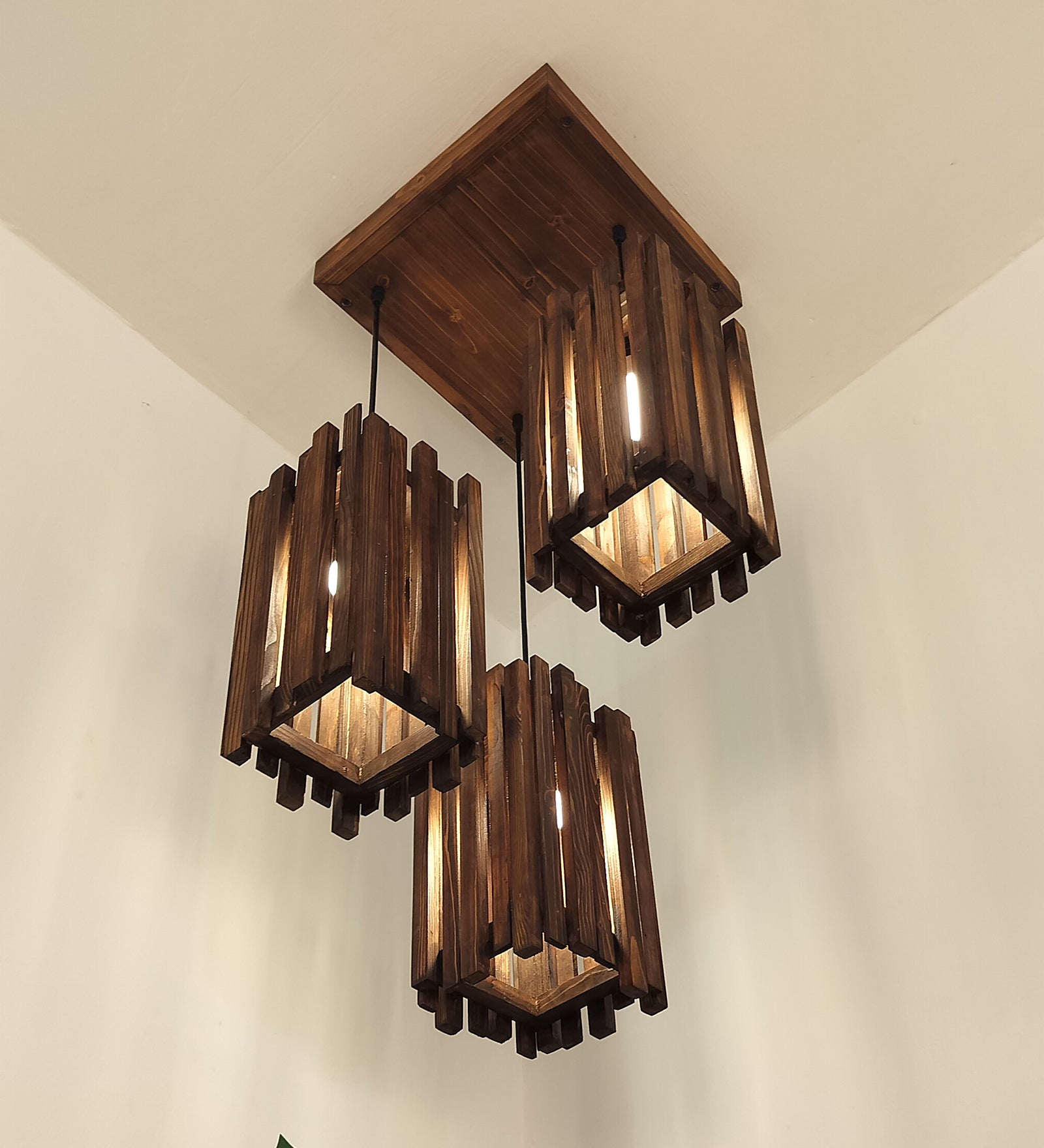 Palisade Brown Wooden Cluster Hanging Lamp (BULB NOT INCLUDED)