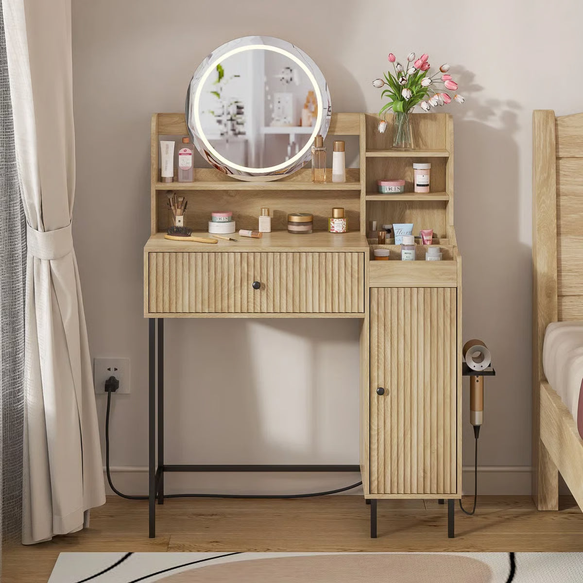 Reseta LED Makeup Vanity Desk – Drawer, USB Power Outlet & Lighted Mirror