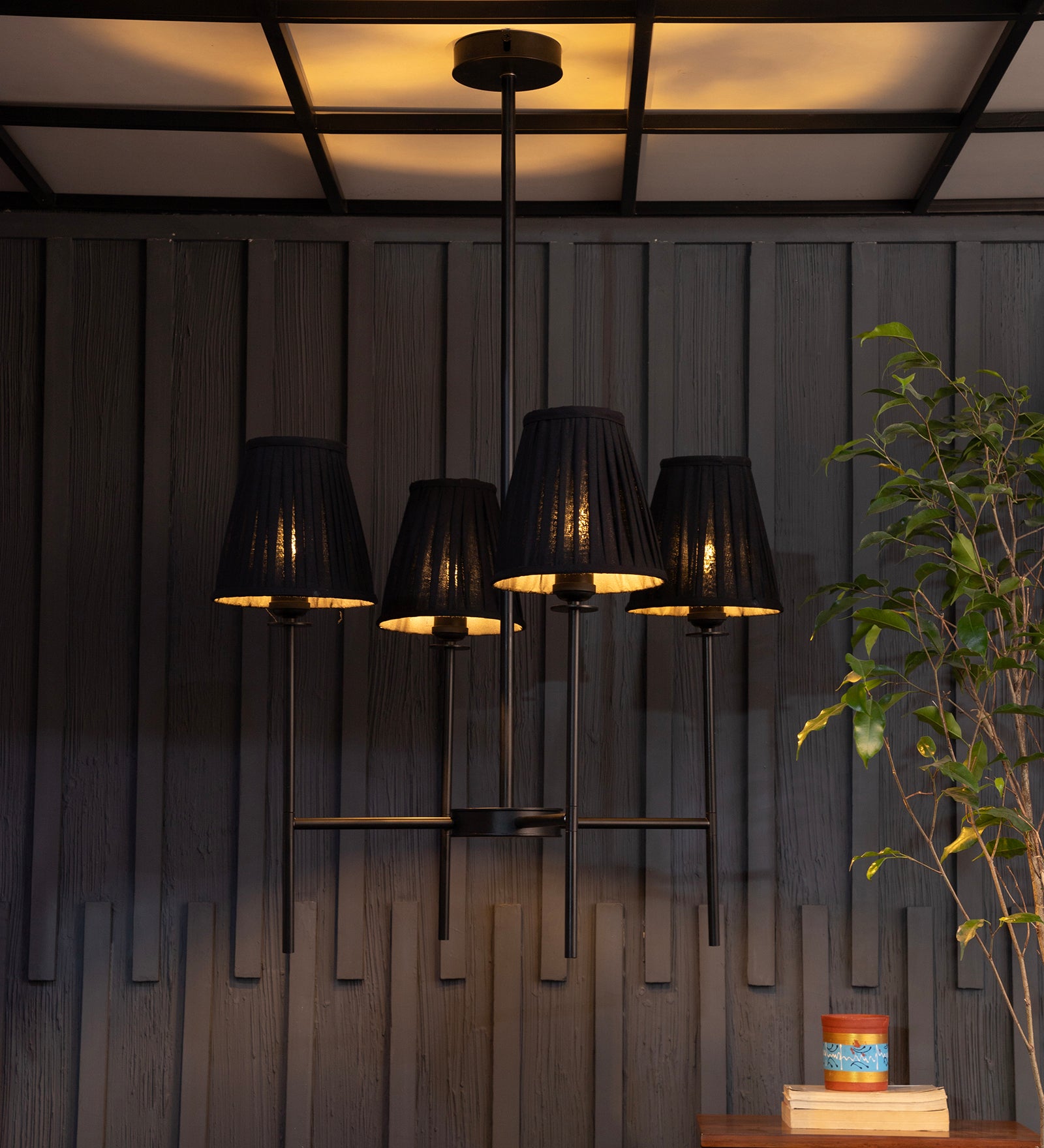 Dodie 4 Lt Chandelier By Shoppeefry