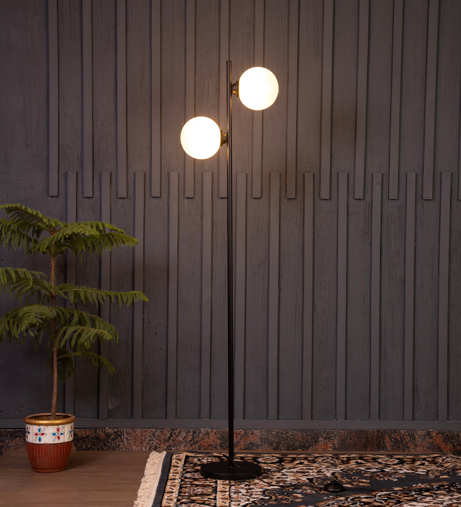 Simple Vineart Floor Lamp By Shoppeefry
