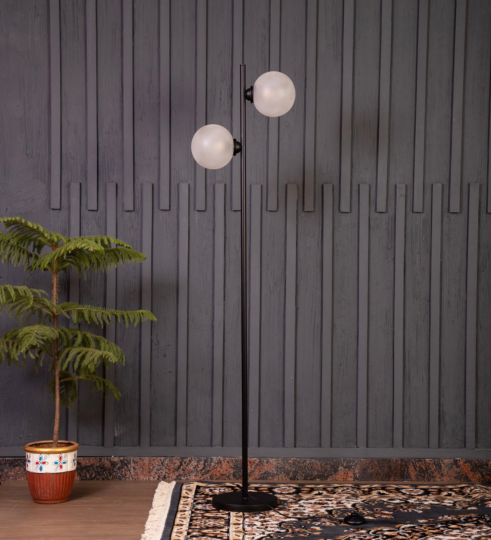 Simple Vineart Floor Lamp By Shoppeefry