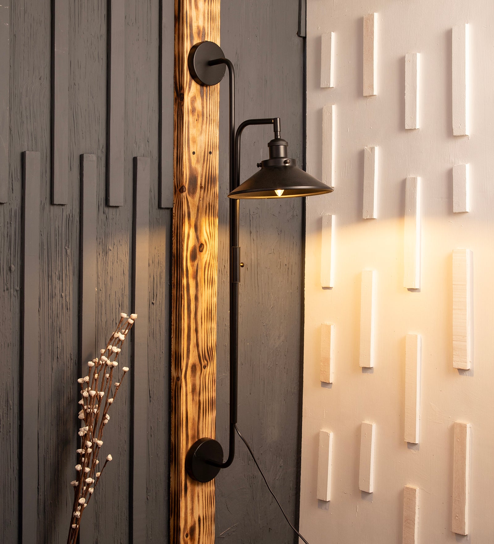 Swing Arm Wall Light By Shoppeefry