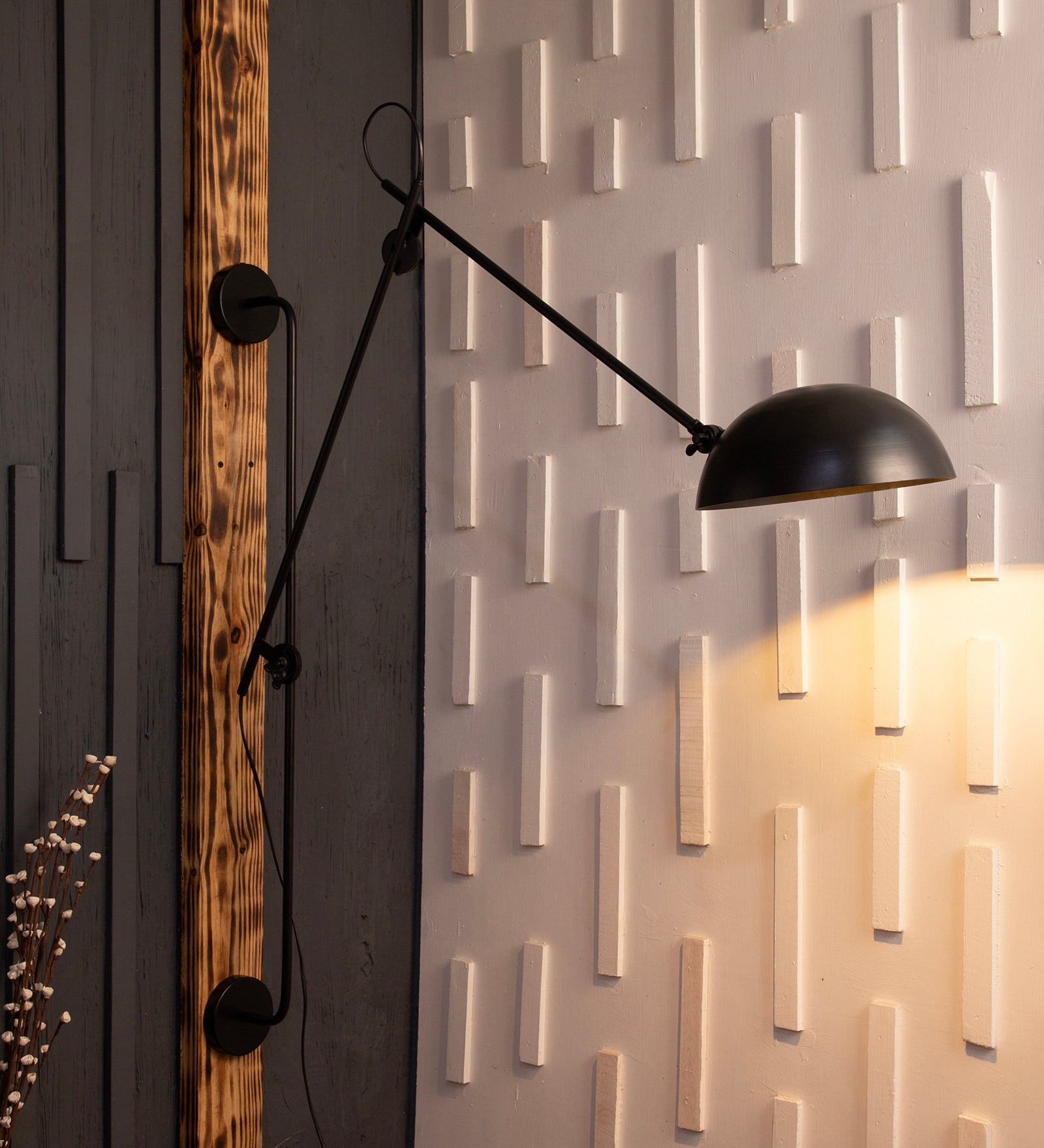 Swivel Arm Wall Light By Shoppeefry