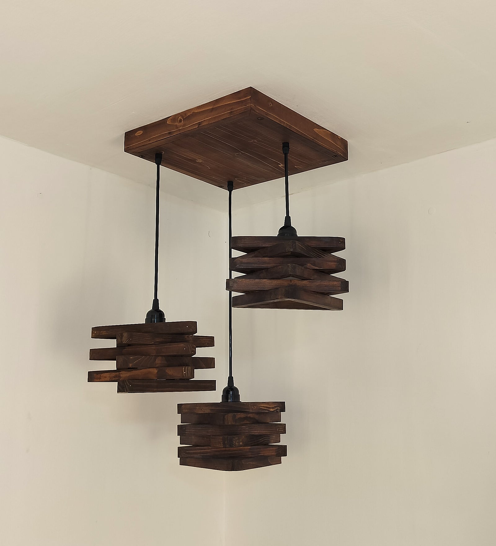 Star Brown Cluster Hanging Lamp (BULB NOT INCLUDED)