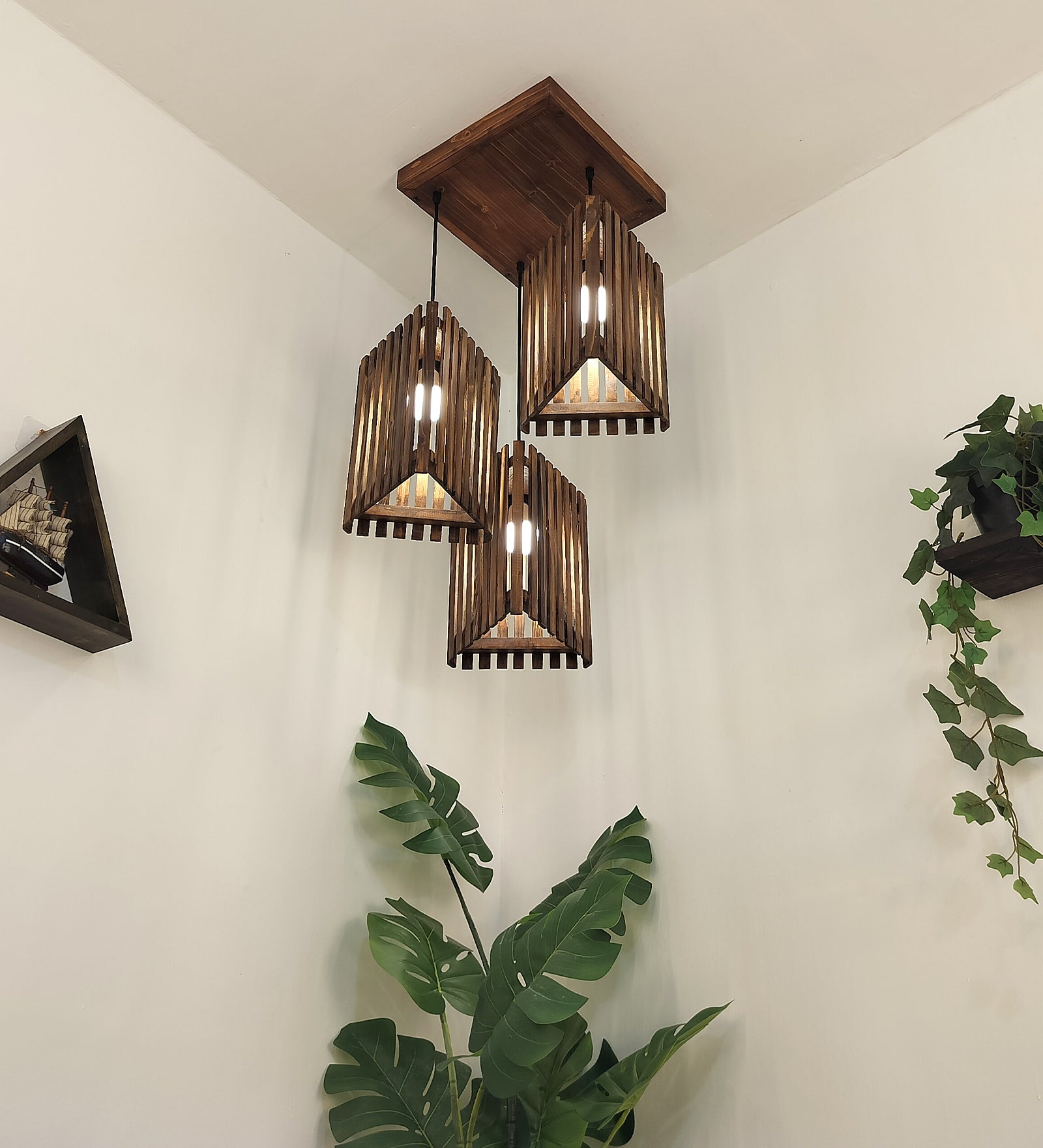 Trikona Brown Cluster Hanging Lamp (BULB NOT INCLUDED)