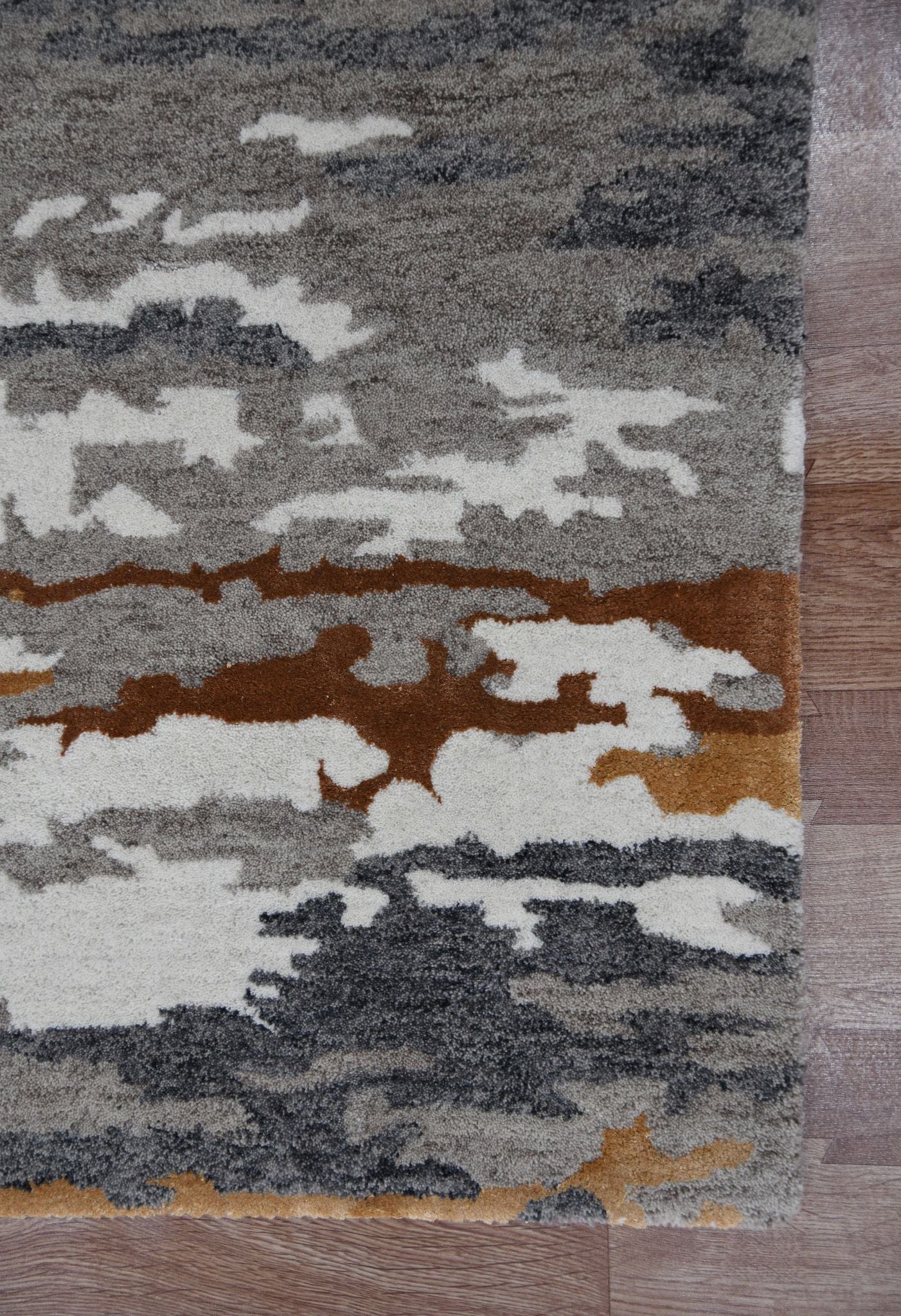 Orange Wool & Viscose Abstract 4x6 Feet  Hand-Tufted Carpet - Rug