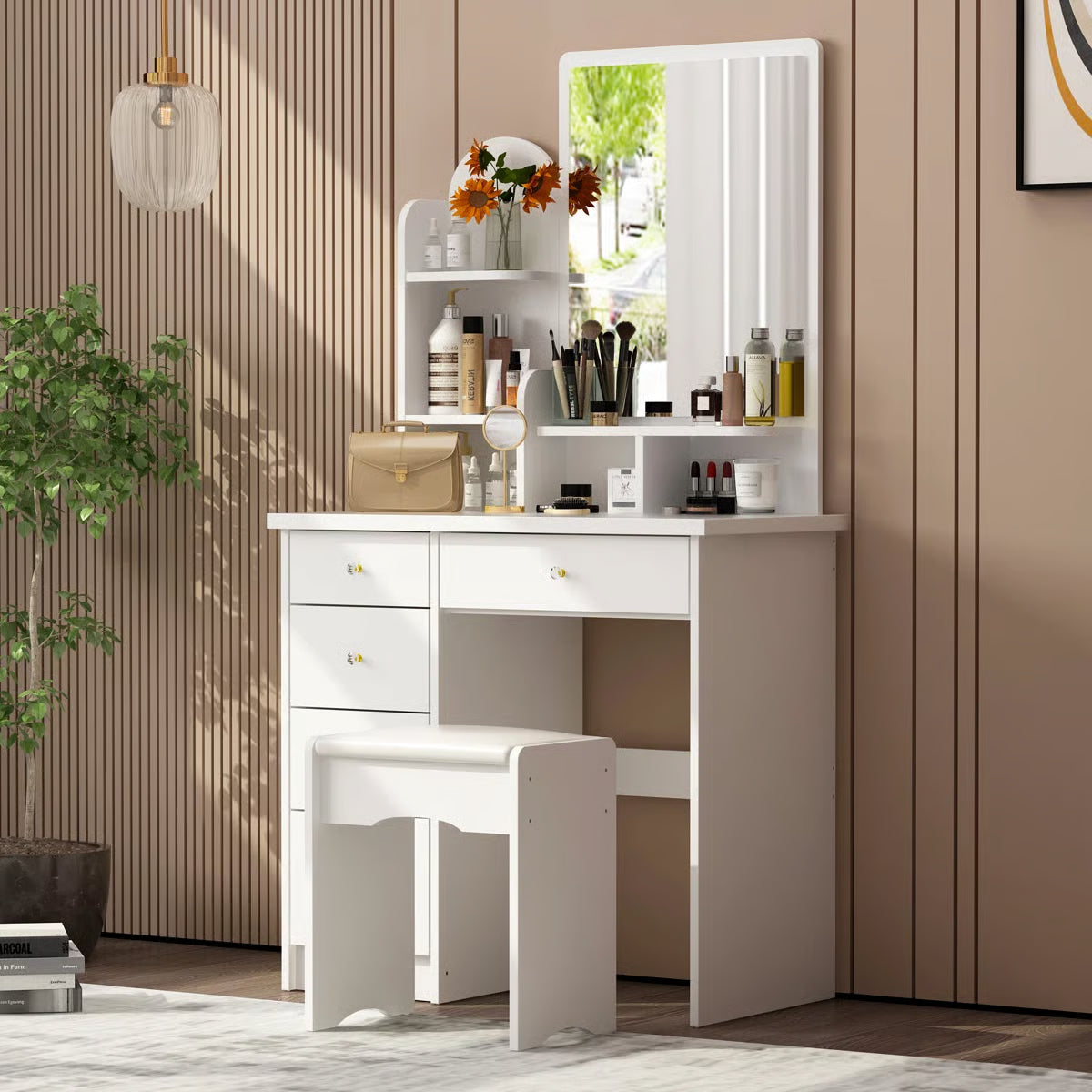 Vitomir Makeup Vanity Desk with Stylish Design and Storage