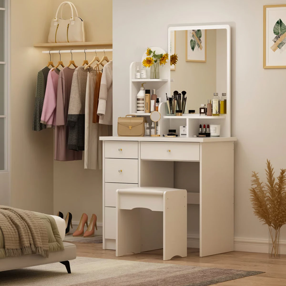 Vitomir Makeup Vanity Desk with Stylish Design and Storage