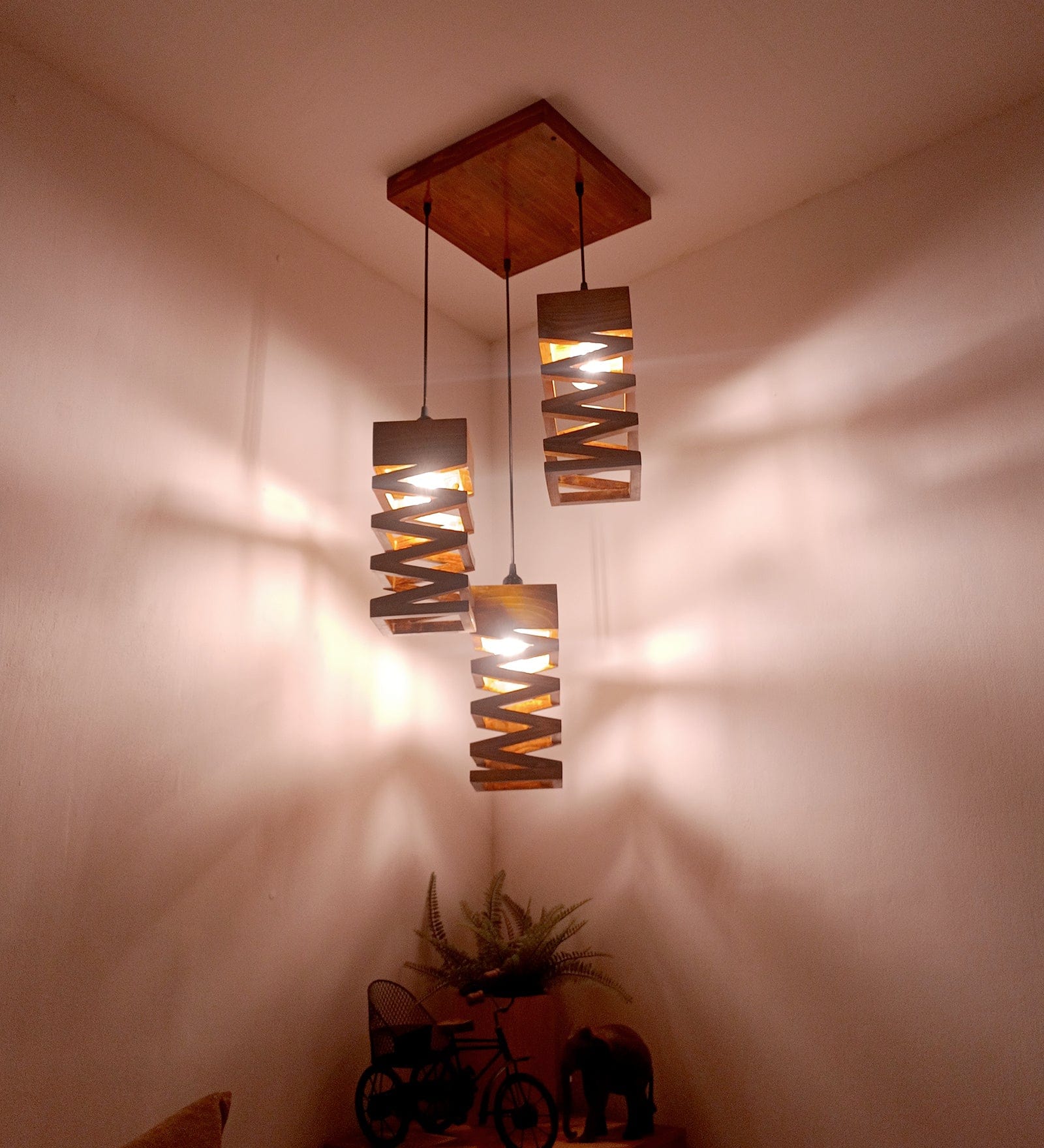 Wiggle Brown Wooden Cluster Hanging Lamp (BULB NOT INCLUDED)