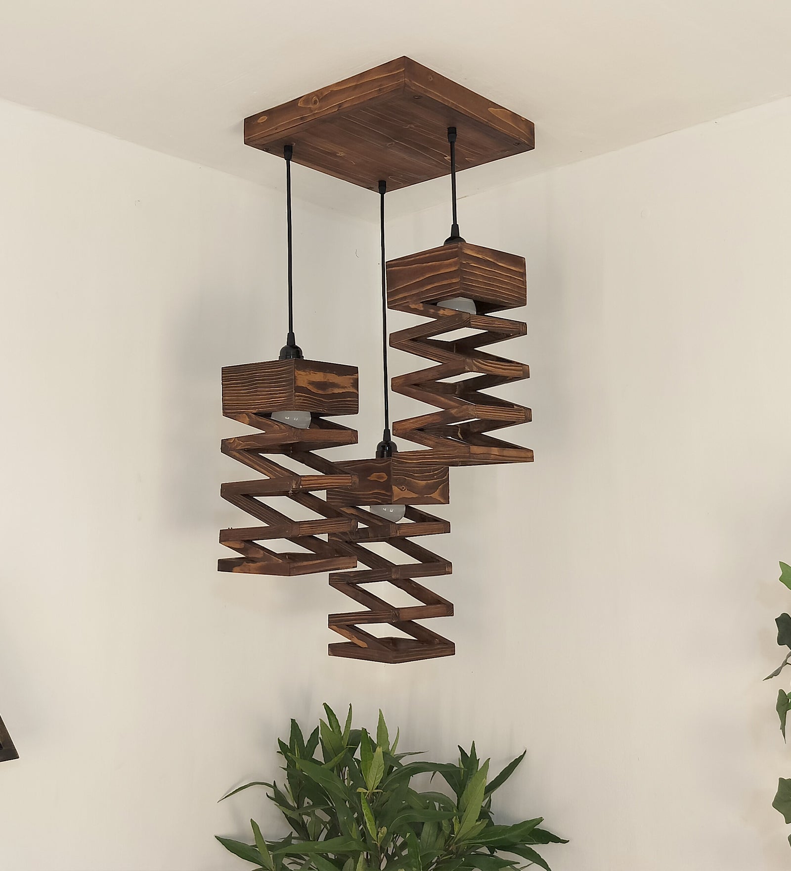 Wiggle Brown Wooden Cluster Hanging Lamp (BULB NOT INCLUDED)