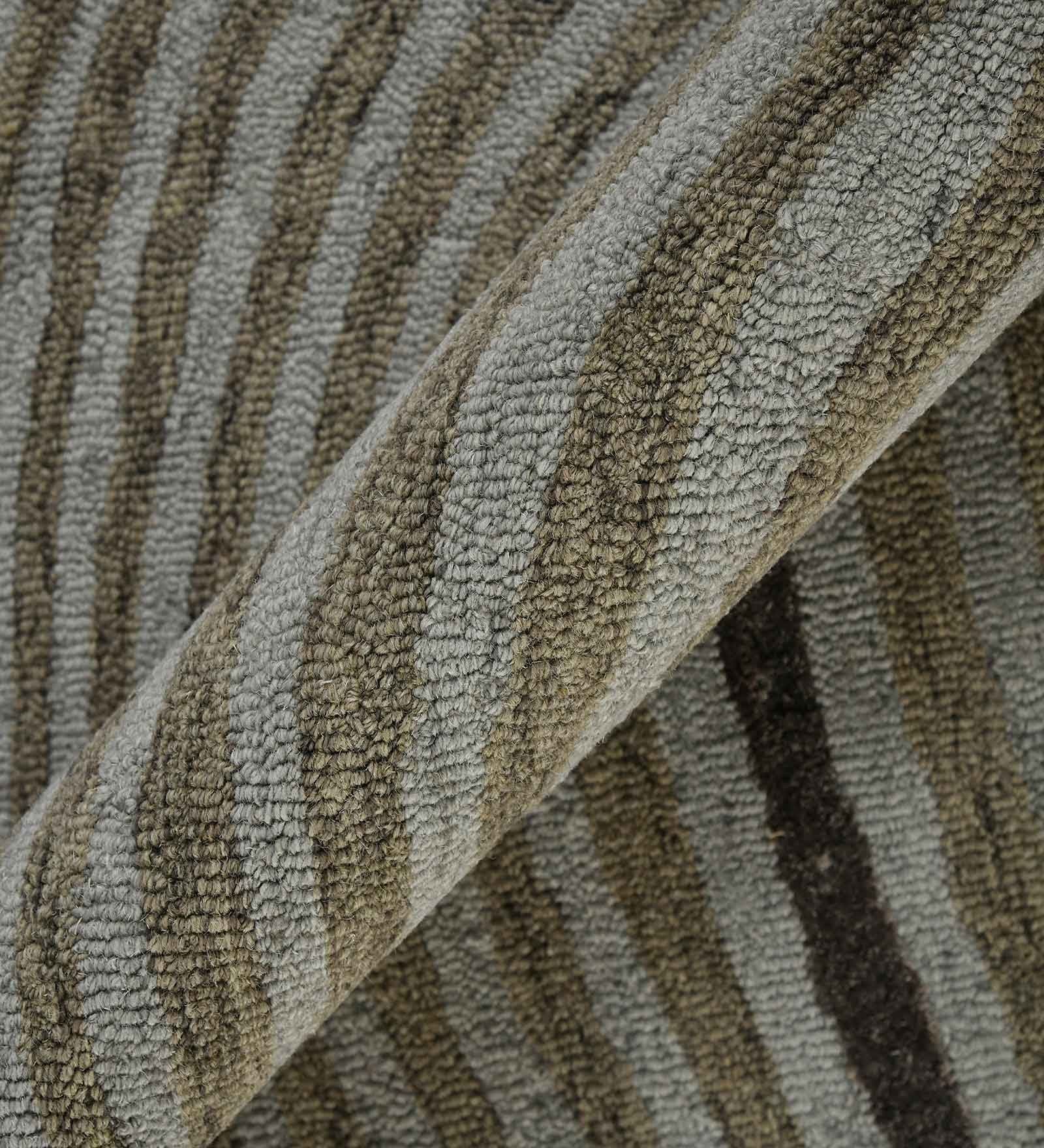 IRON Wool & Viscose Canyan 5x8 Feet  Hand-Tufted Carpet - Rug