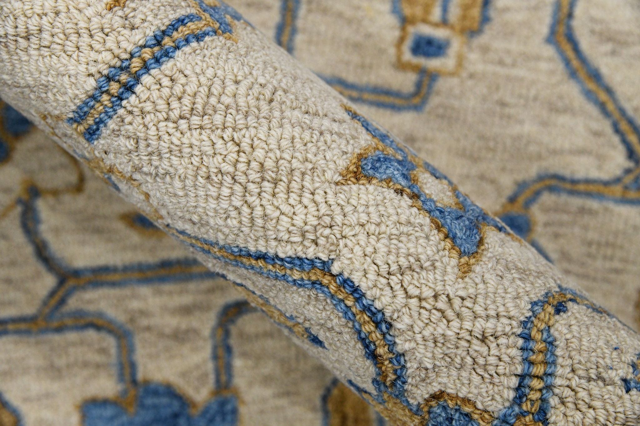 Royal Blue Wool Romania 5x8 Feet  Hand-Tufted Carpet - Rug
