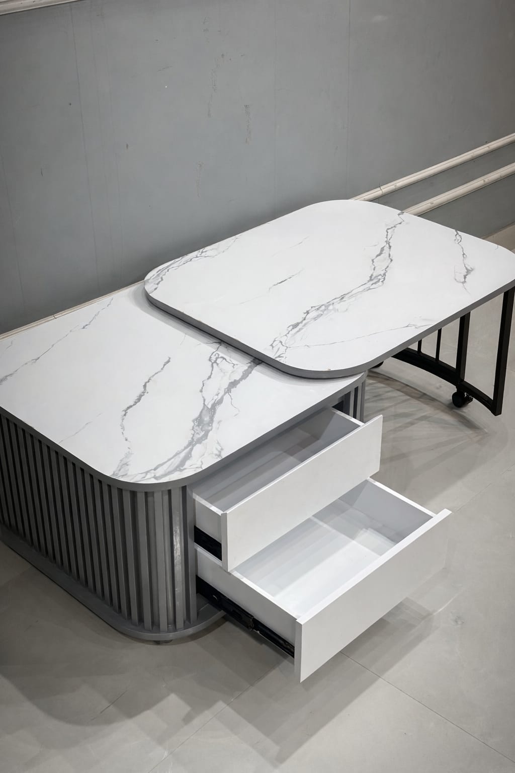 Marble Top Coffee Table in Grey Colour With Rotateable Top & 2 Pouffes