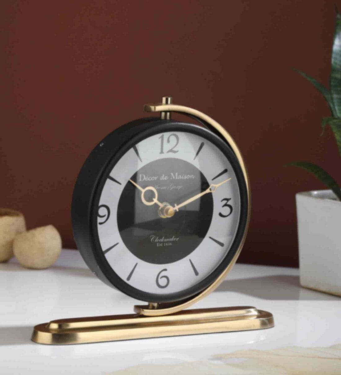 Aluminium Aleksi Table Clock Gold,