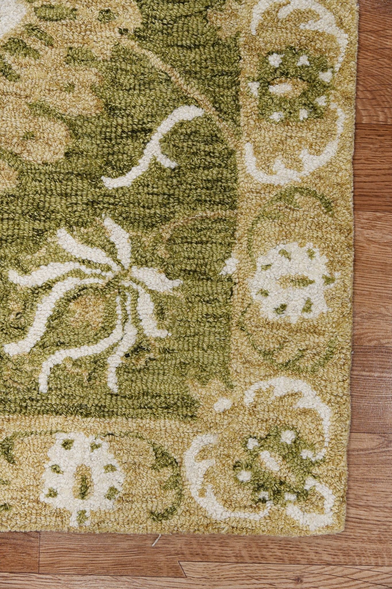 Olive Green  Wool Romania 5x8 Feet  Hand-Tufted Carpet - Rug