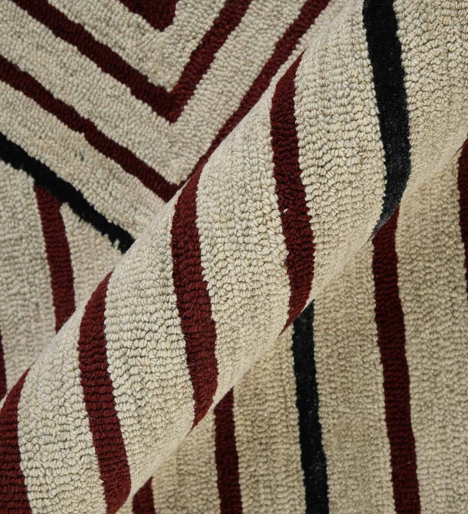 IVORY Wool & Viscose Canyan 5x8 Feet  Hand-Tufted Carpet - Rug