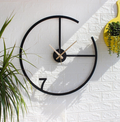 Ring and pipe seven wallclock