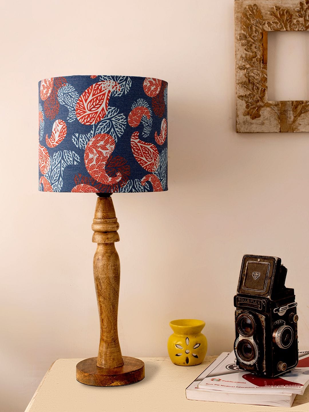 Wooden Colorful Ambee Print Lamp