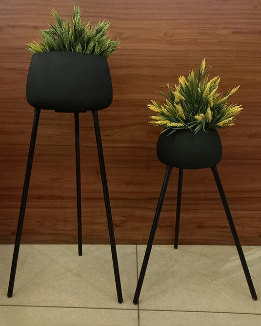 Black Decorative Metal Planter Stand Set Of 2 ( Without Flower)