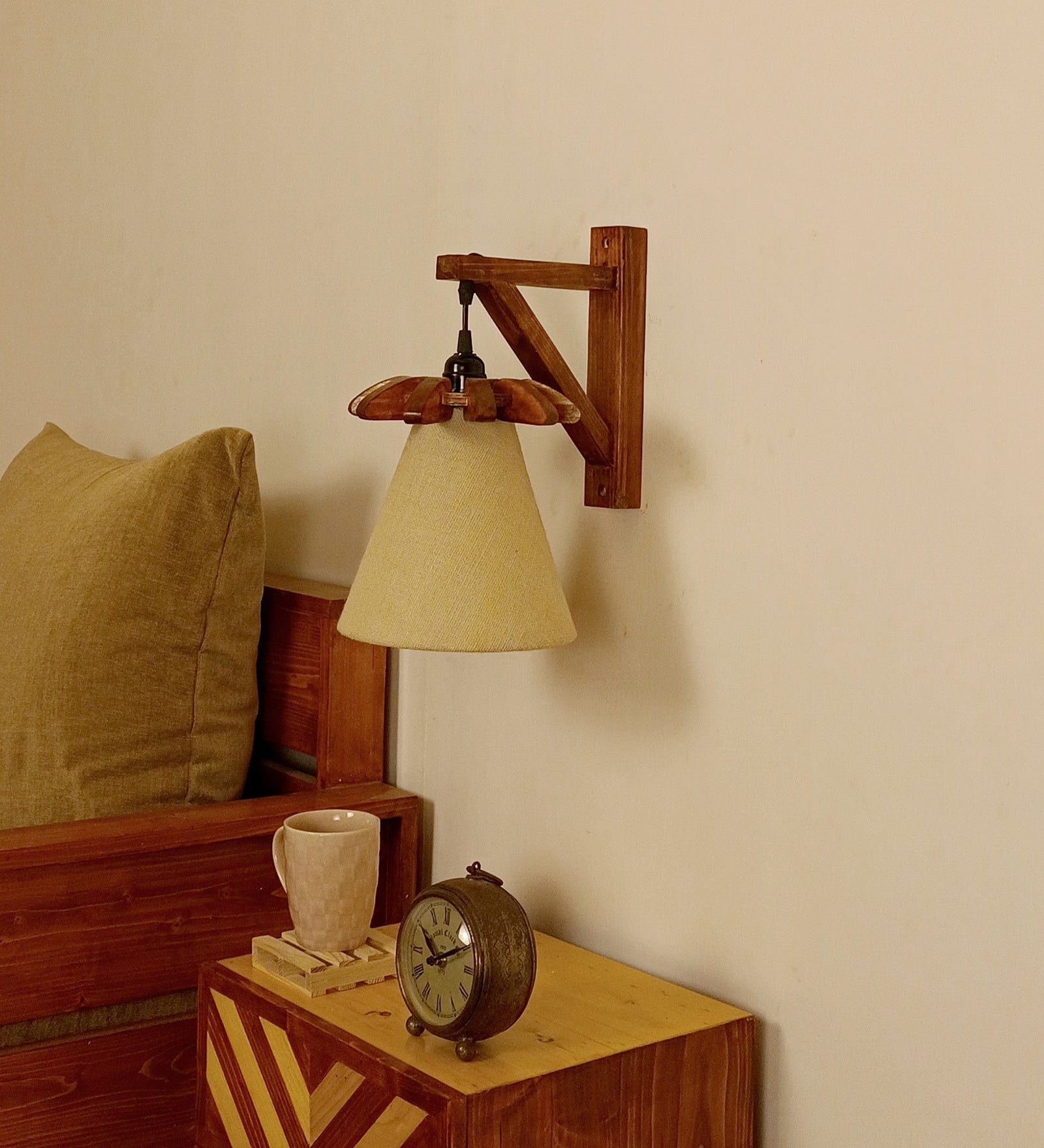 Twirl Brown Wooden Wall Light (BULB NOT INCLUDED)