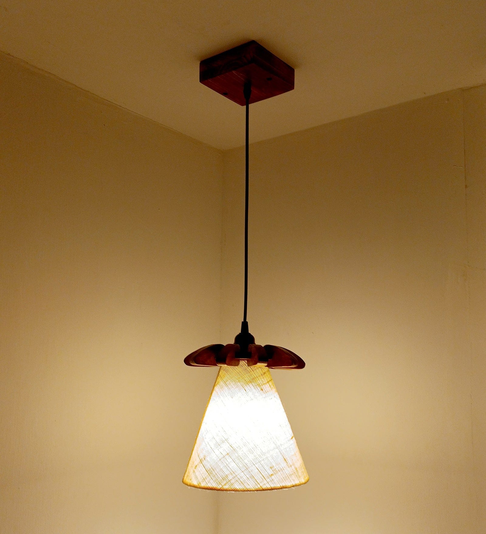Whirl Brown Wooden Single Hanging Lamp (BULB NOT INCLUDED)