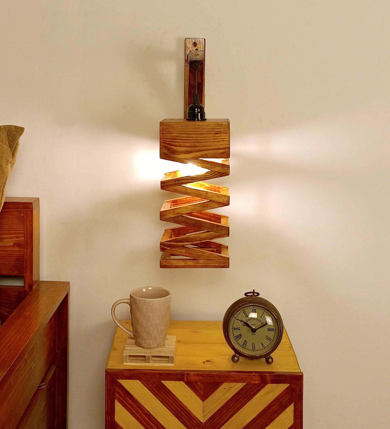 Wiggle L Brown Wooden Wall Light (BULB NOT INCLUDED)