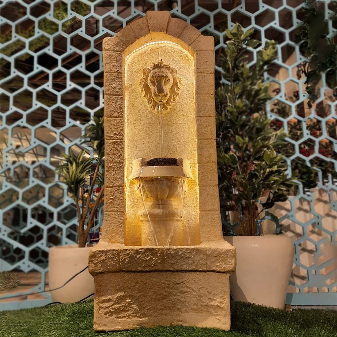 Polyresin Gold Lion Water Fountain