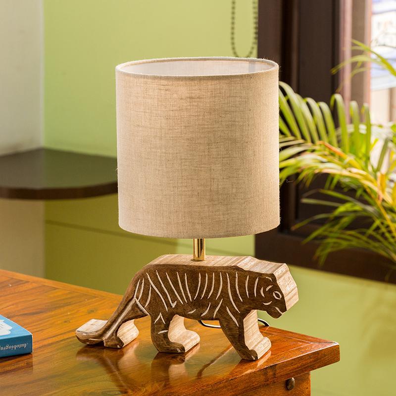 'Tiger Panthera'' Handcarved Table Lamp In Mango Wood | bed lamp online | table lamps india | buy table lamp online